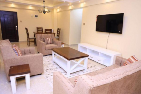 Lux Suites Laikipia Road Apartments